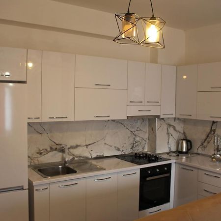 City Center Luxurious Apartment Shkodër 외부 사진